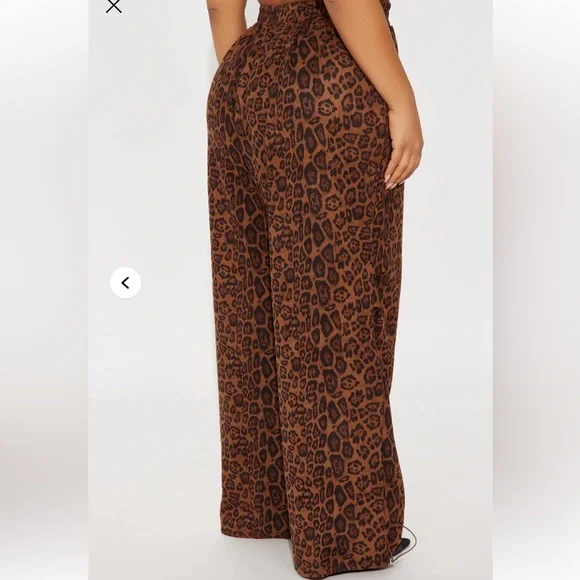 Plus Leopard Jogger Pants - Picture 4 of 6